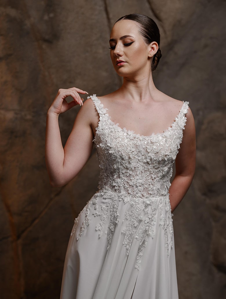Brautkleid aus Chiffon, Hochzeitskleid mit dünnen Trägern