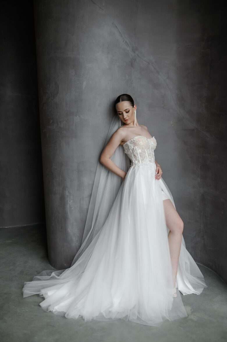 ärmelloses Brautkleid