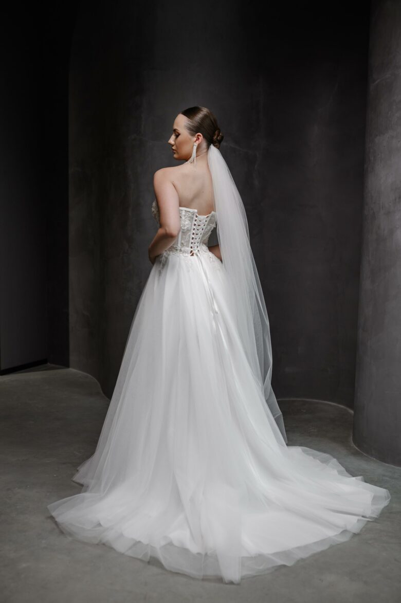 ärmelloses Brautkleid